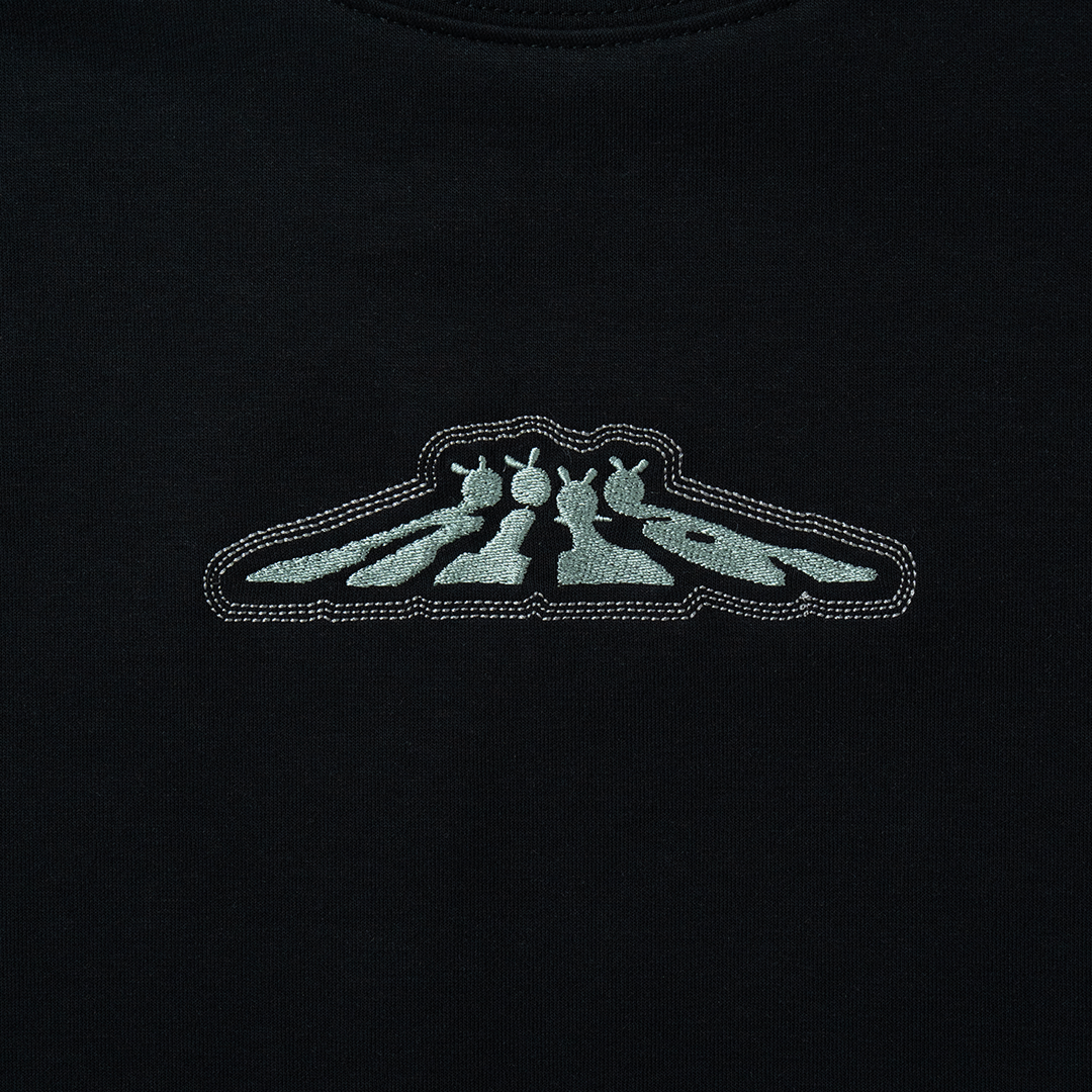 hira with mellow LOGO PONTE T-SHIRTS / Black