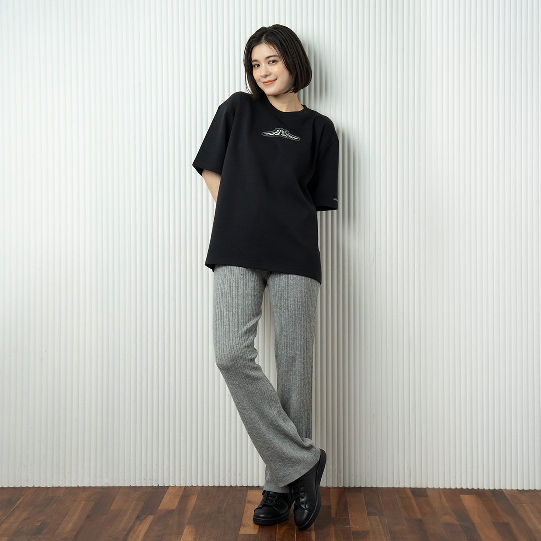 hira with mellow LOGO PONTE T-SHIRTS / Black