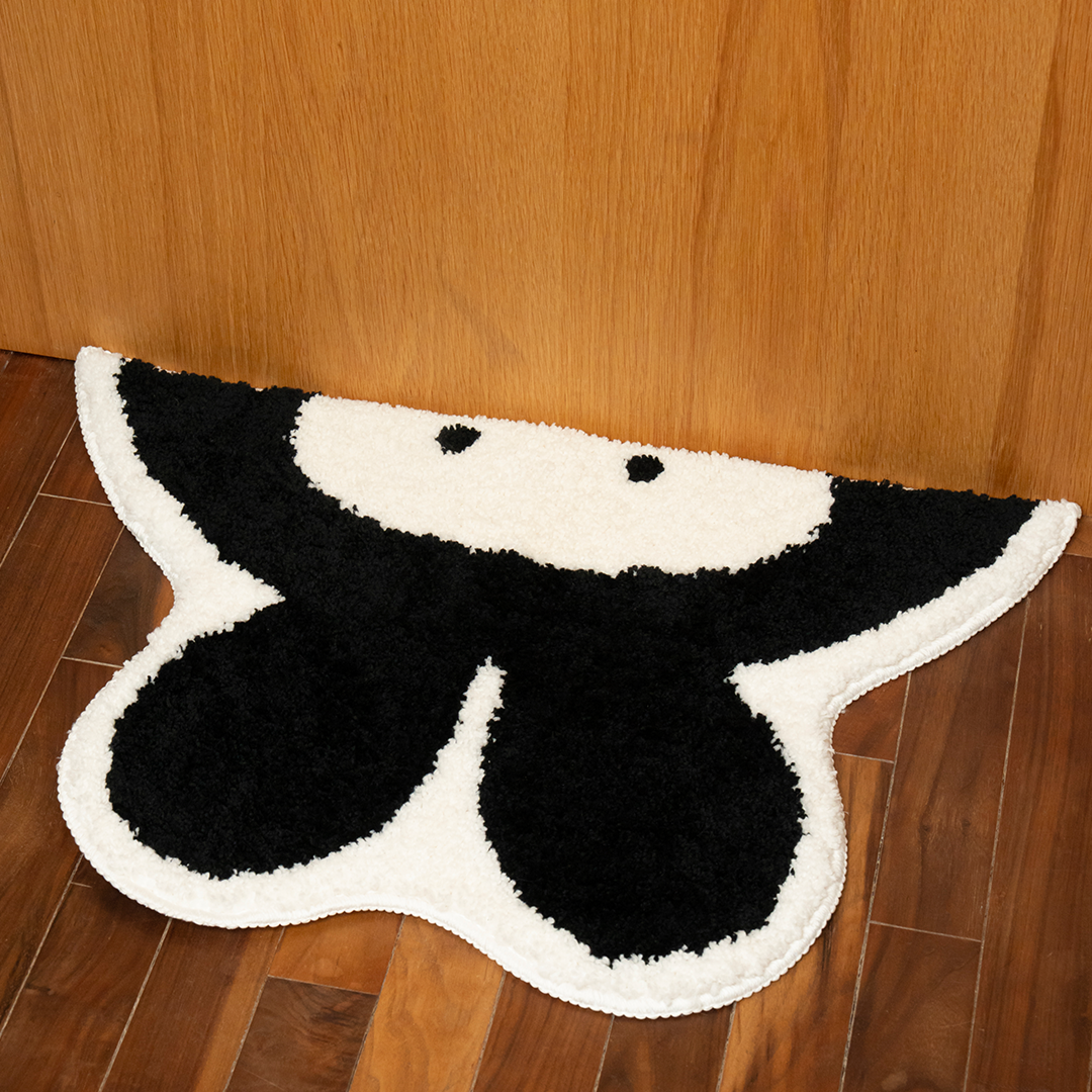 hira with mellow RUG