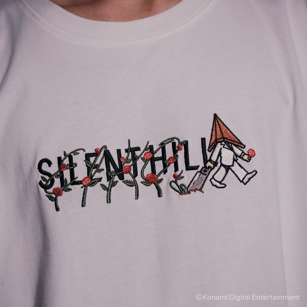 EIKO!GO!! × SILENT HILL RED PYRAMID EIKO T-SHIRT