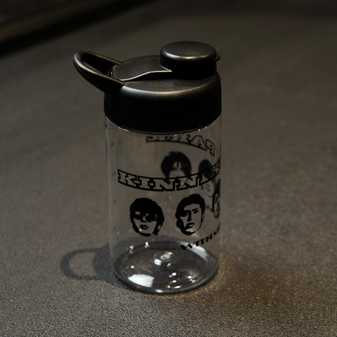 KINNIKU PARK with mellow SHAKER BOTTLE