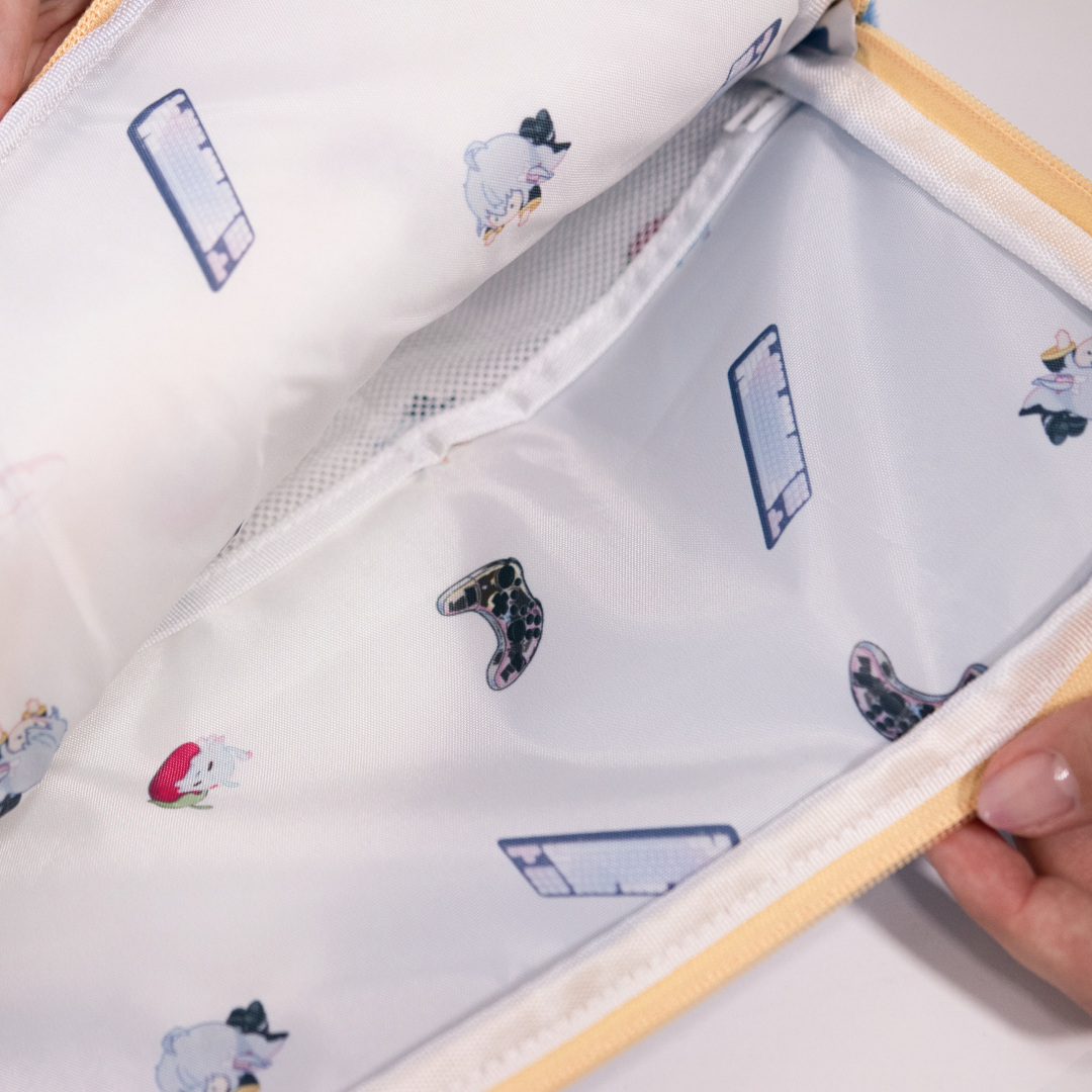 KAGURA NANA with mellow PC CASE