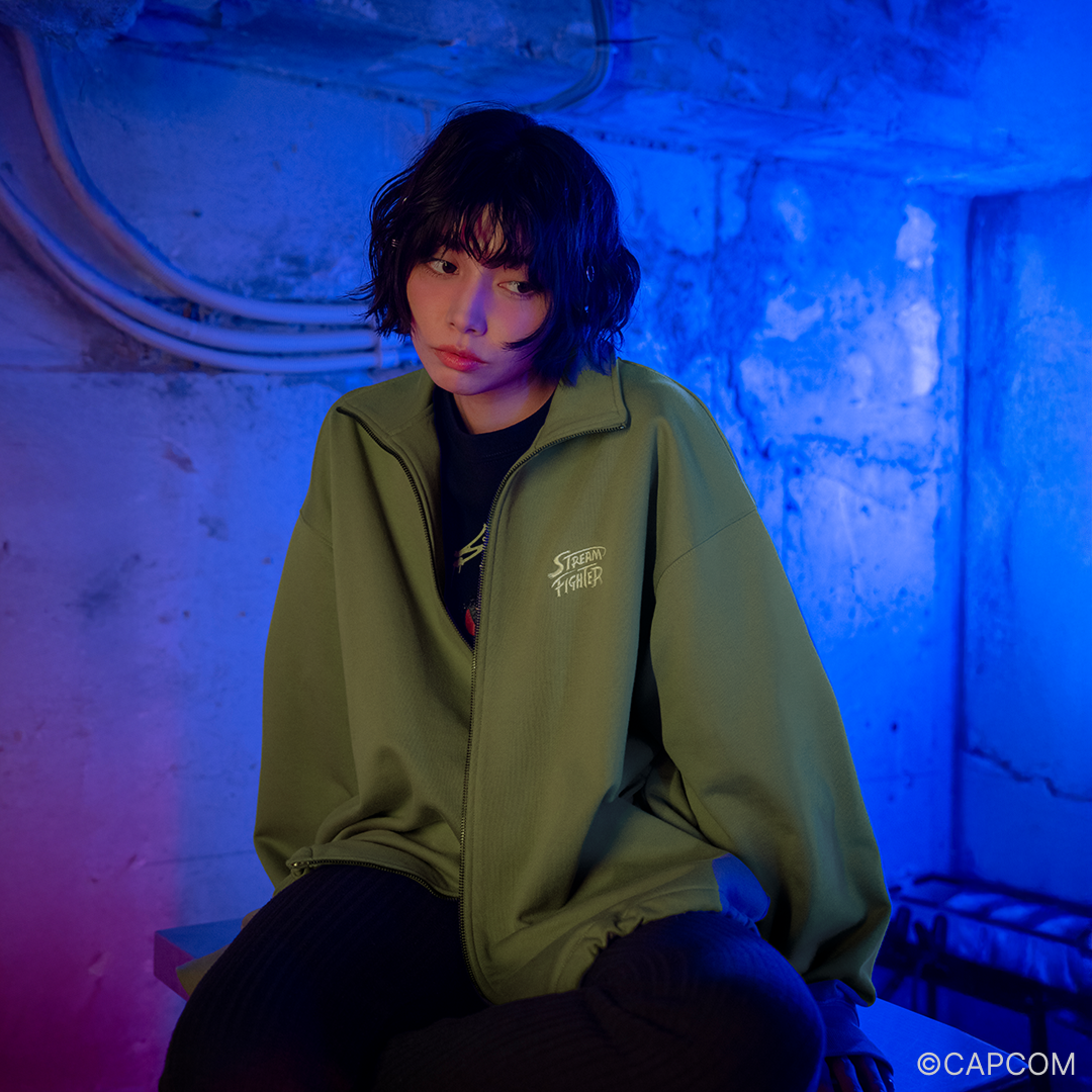 STREAM FIGHTER ZIP SWEAT