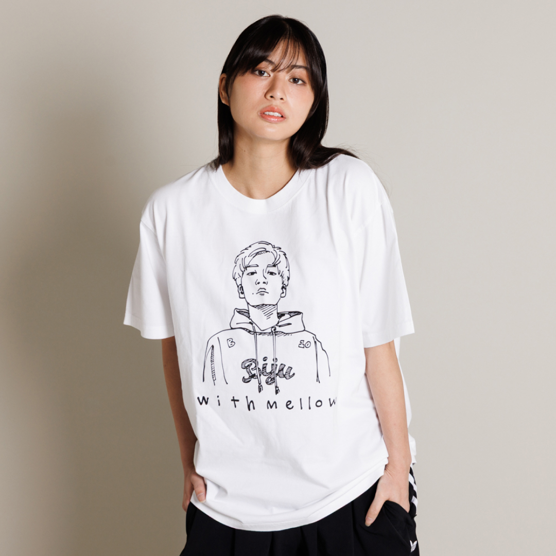 Biju with mellow I am Biju T-SHIRTS
