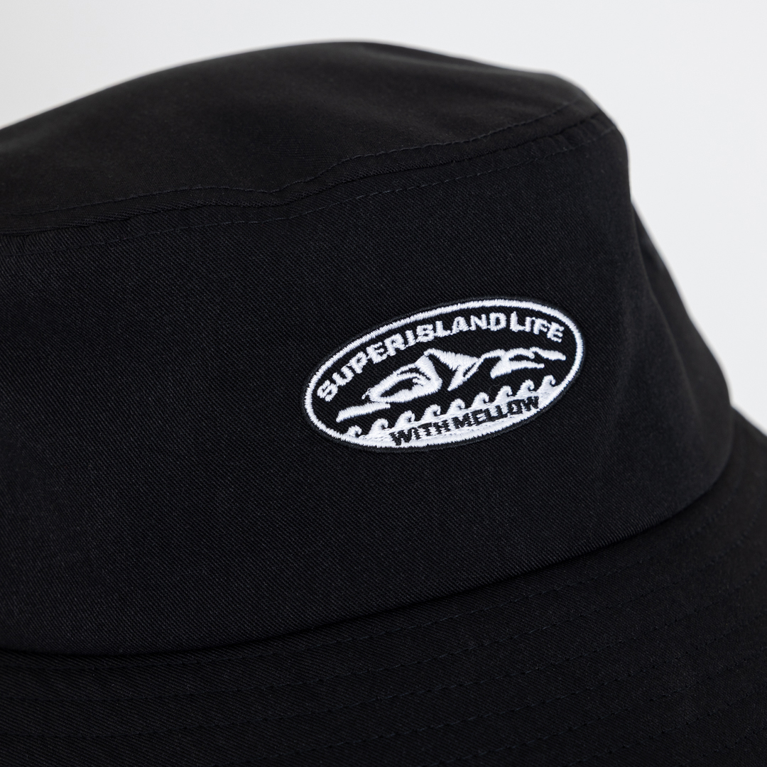 SUPER ISLAND LIFE with mellow BUCKET HAT