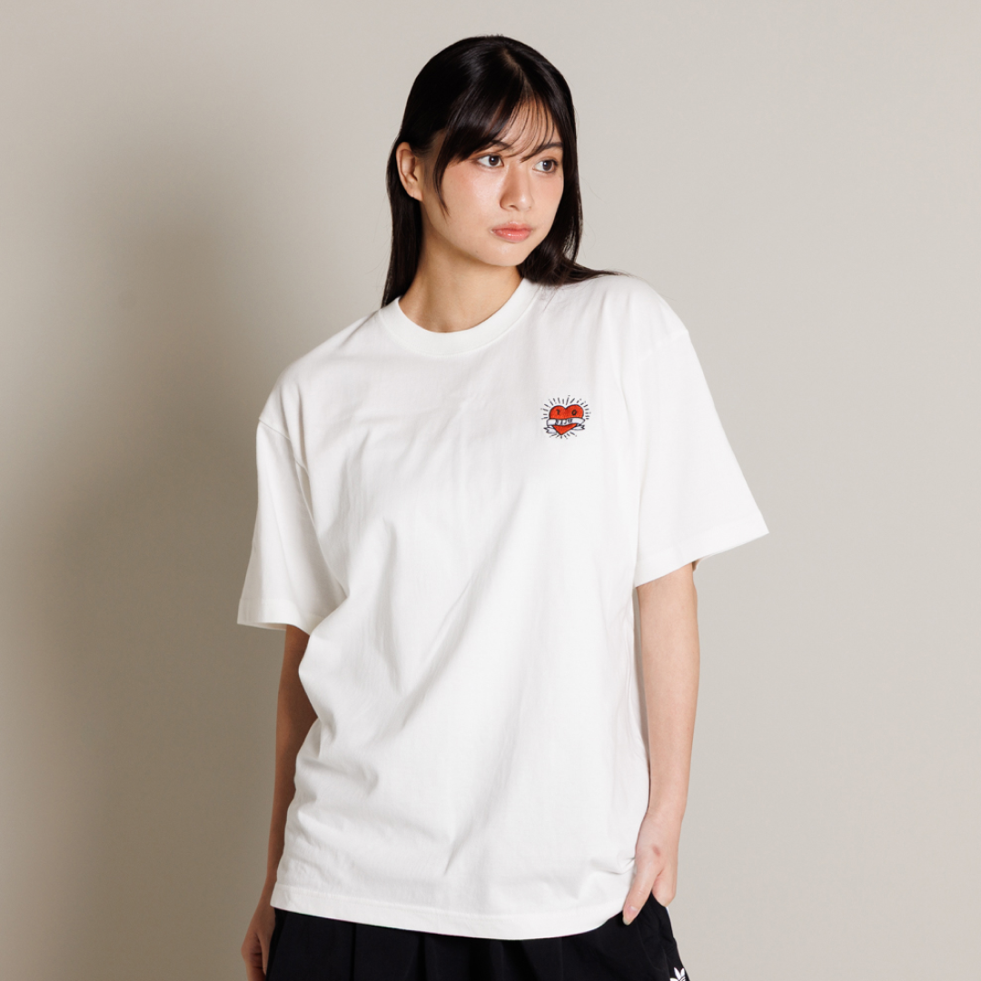 Biju with mellow HEART T-SHIRTS