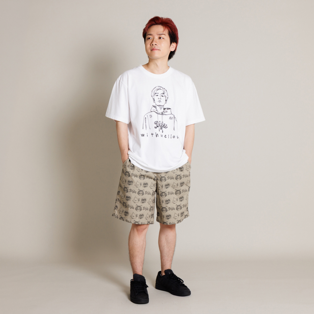 Biju with mellow I am Biju T-SHIRTS