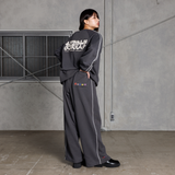 GIRLS RESEARCH UNIVERSITY with mellow SWEAT SET UP